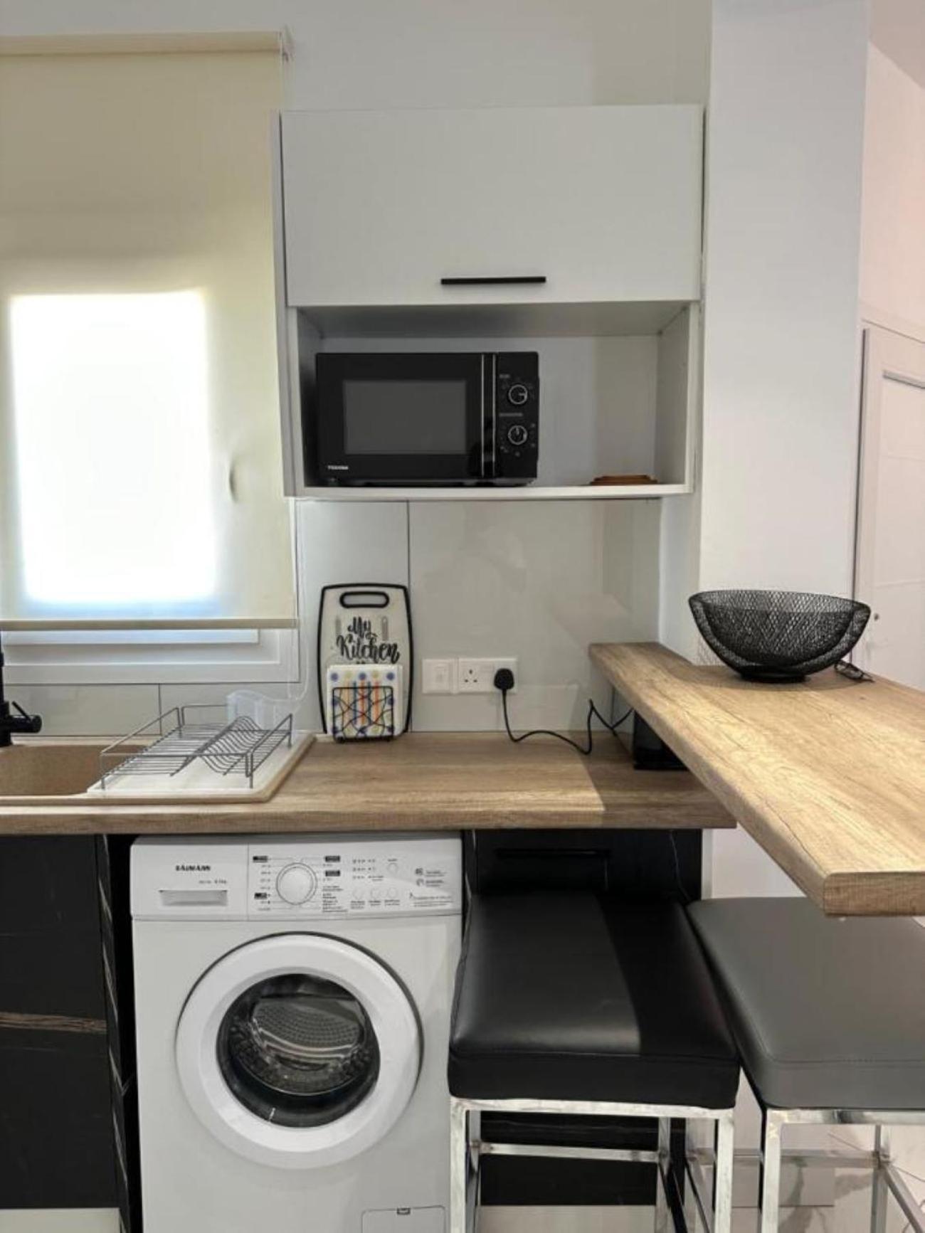 H&O Boulevard Breeze Apartment! بافوس المظهر الخارجي الصورة
