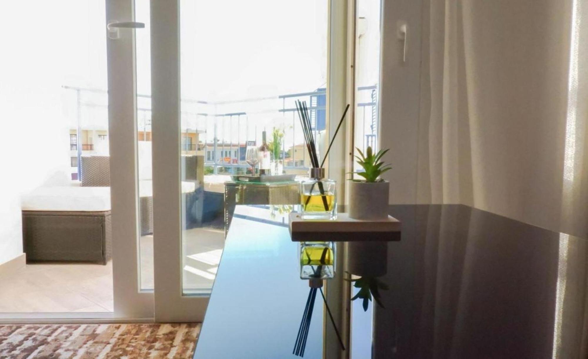 H&O Boulevard Breeze Apartment! بافوس المظهر الخارجي الصورة